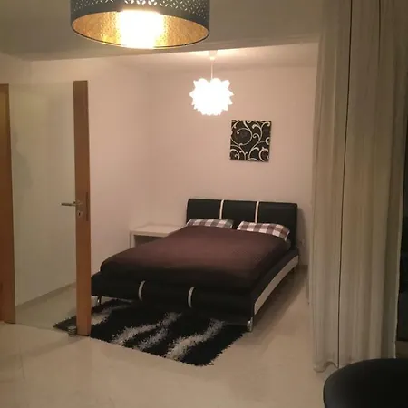 Lika Apartment *